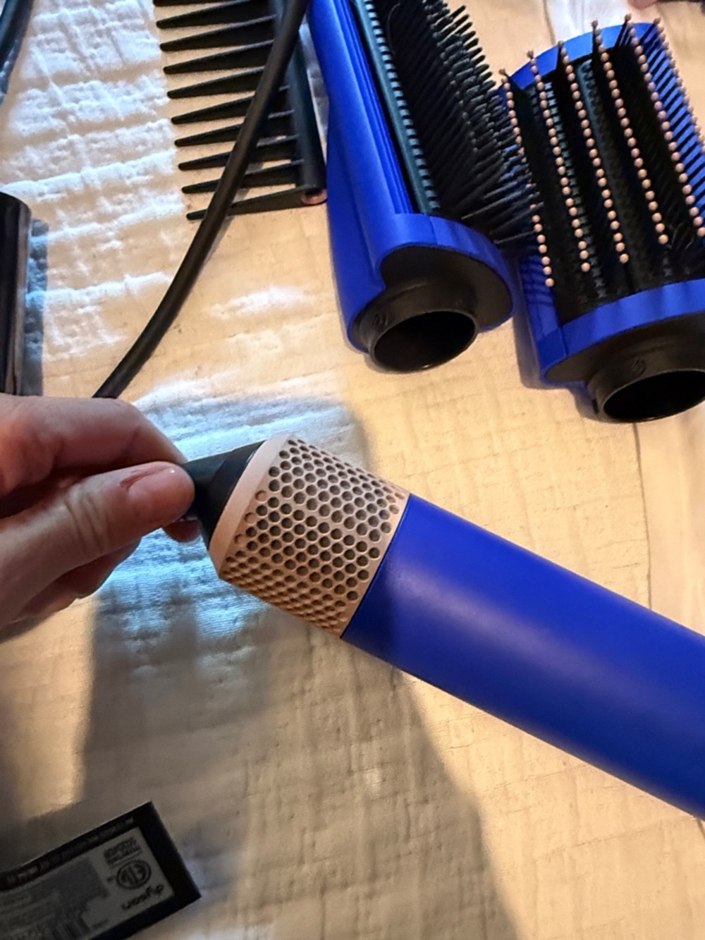 Dyson Royal Blue Airwrap Styling Wand with Rose Gold Trim - Picture 13 of 14